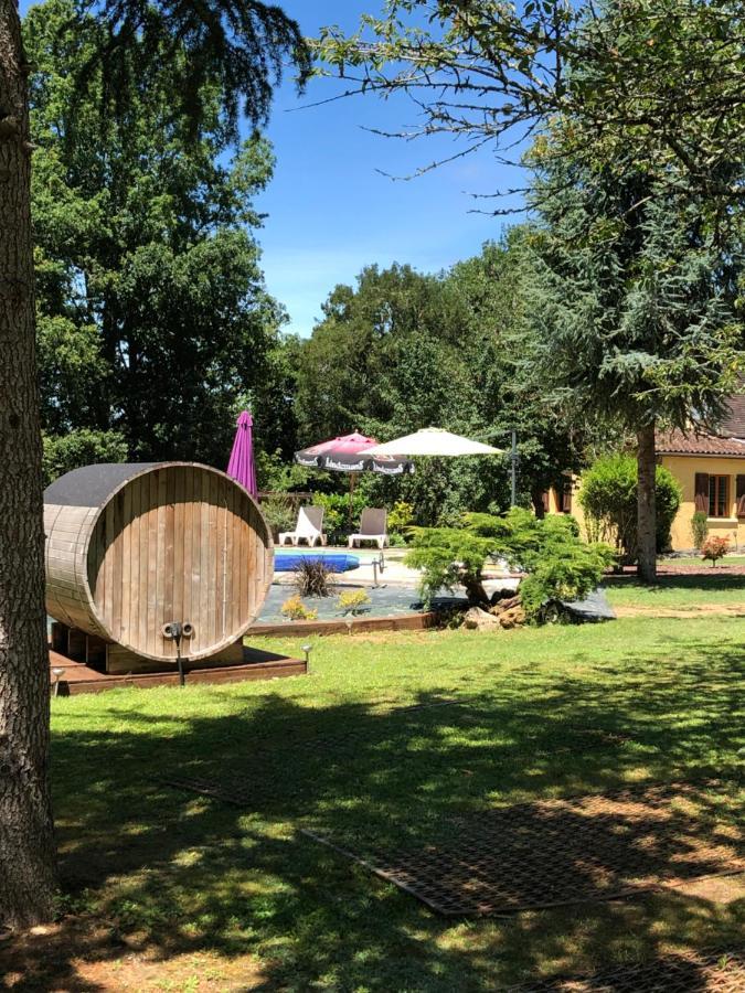 Les Plantous De Severo Cénac-et-Saint-Julien Exteriör bild